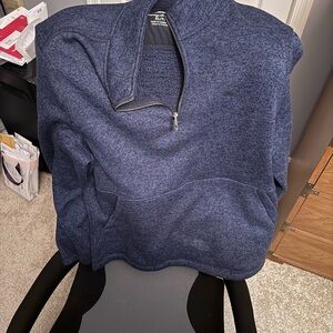 Tommy Bahama sweatshirt